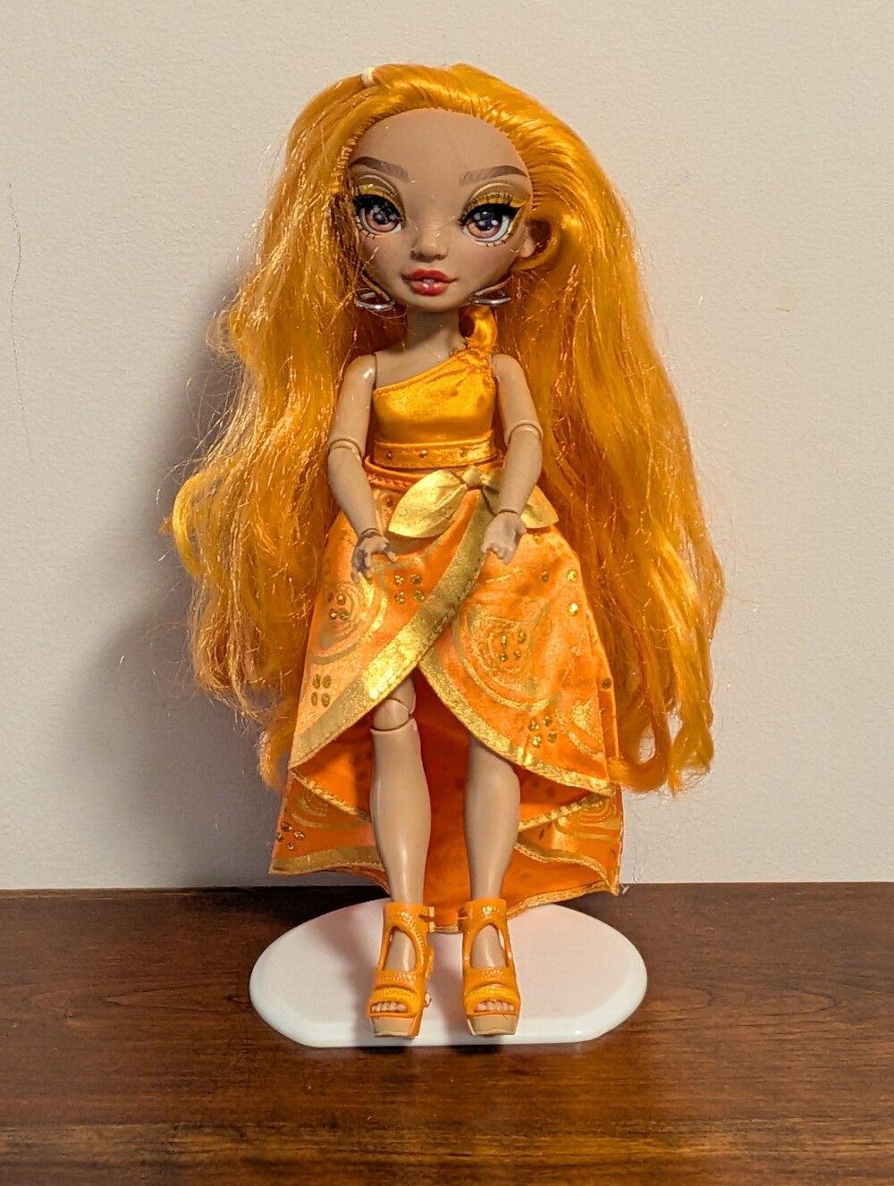 Meena Fleur Rainbow Saffron Gold Rainbow High Series 4 Fashion Doll.